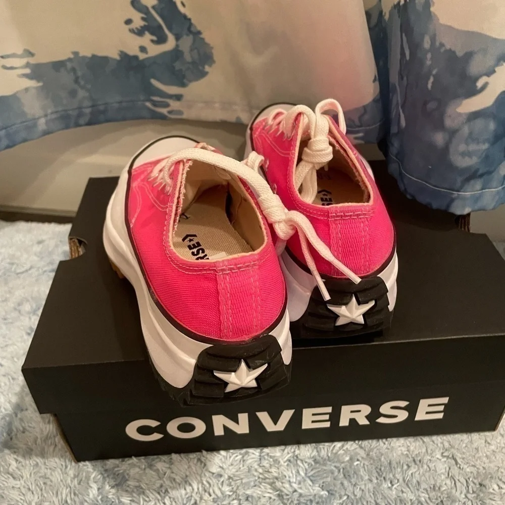 NIB Converse Run Star Hike Hot Pink 5.0 women US